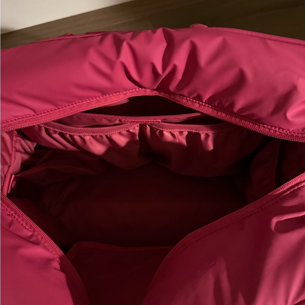 Hot Pink Travel Tote with Detachable Strap - Picture 4 of 5